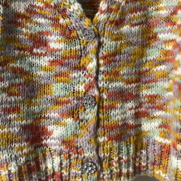 Cute cardigan sweater - Picture 2 of 3